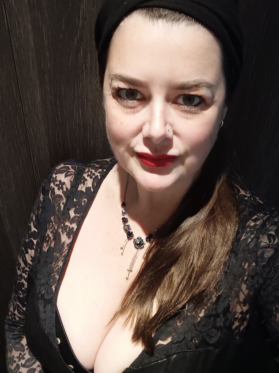 The Sultry Sarah