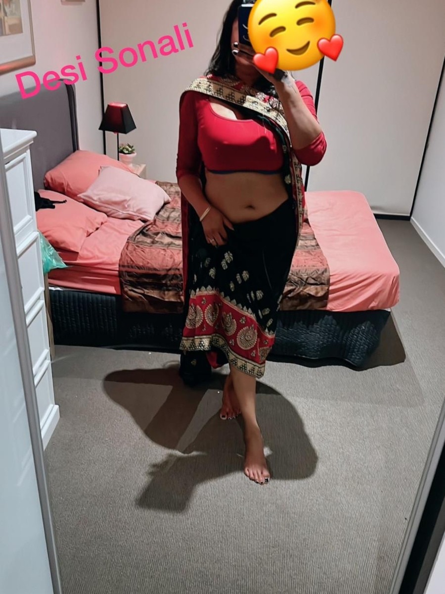 “Desi Indian Goddess Sonali