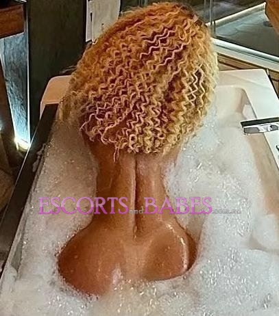 Nicole Latina hotsexi Curvi