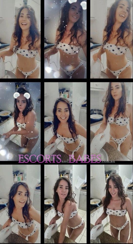 Bobbi Risque