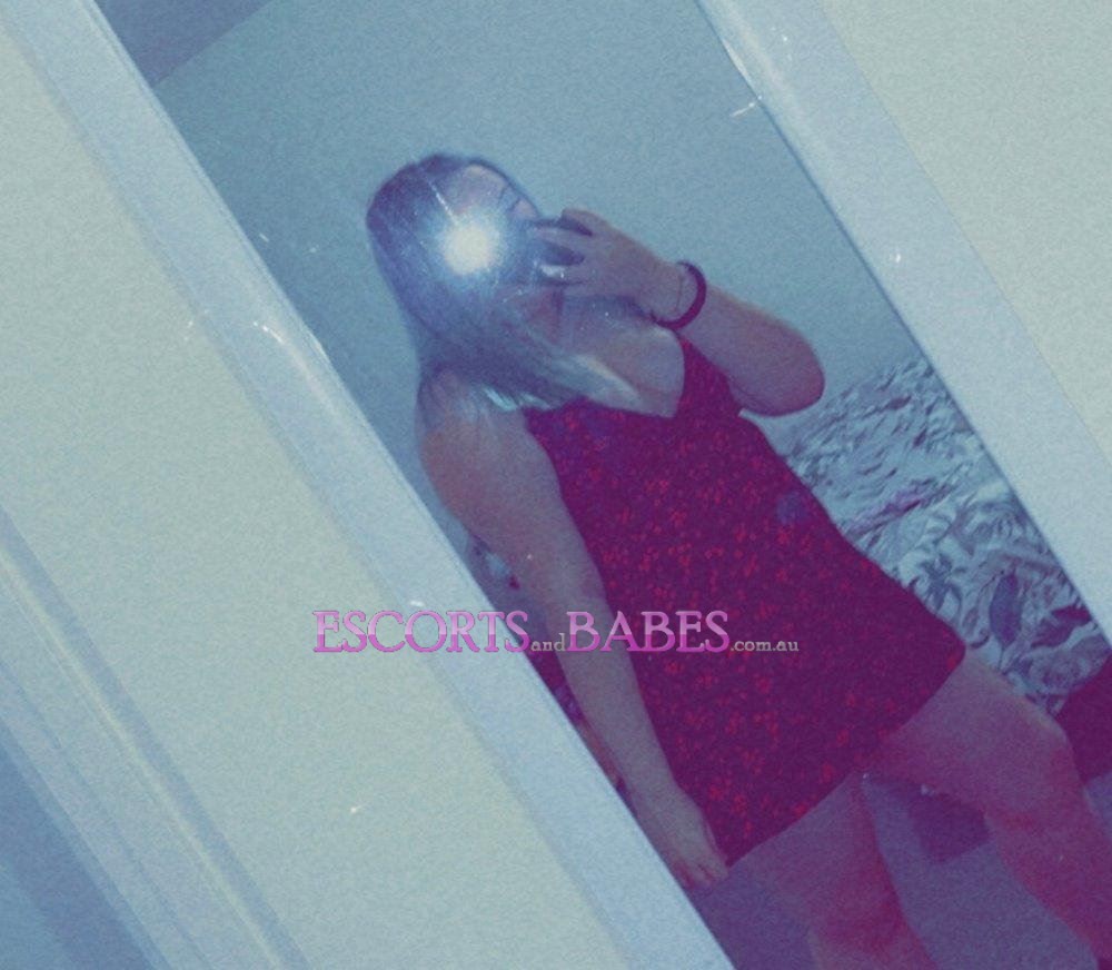 Sexy Milf x