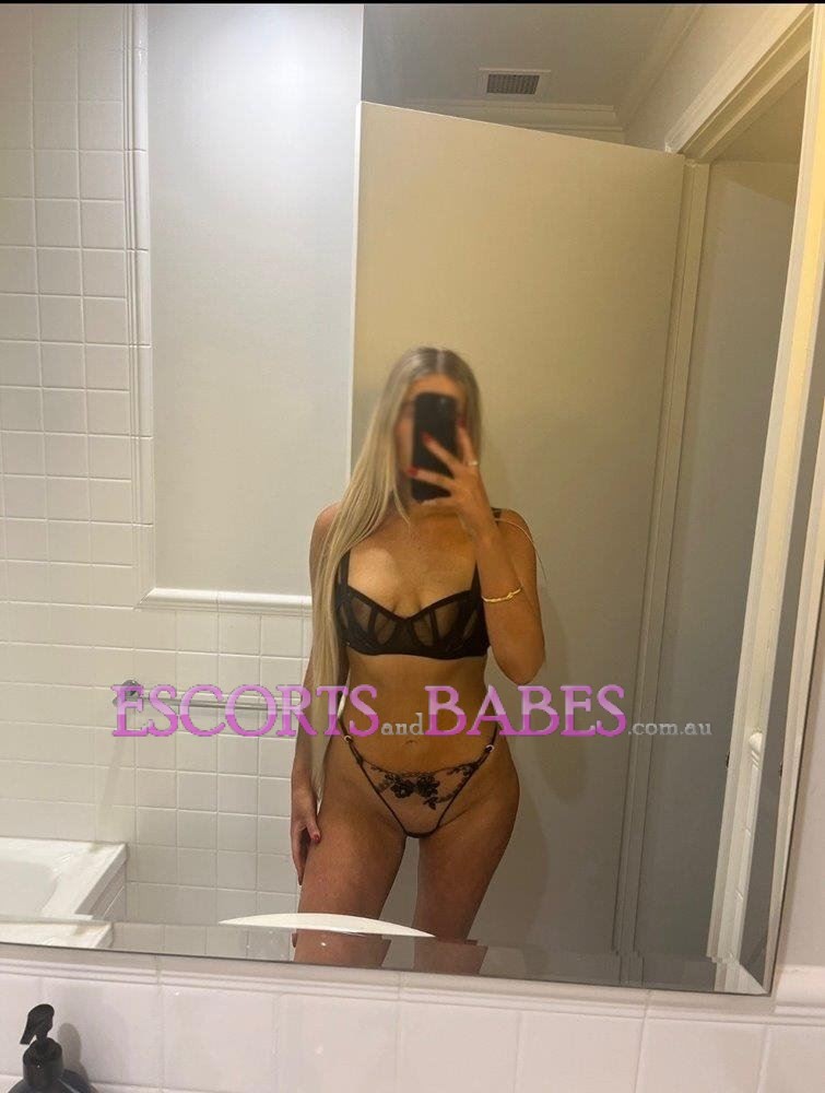 Britney18YO