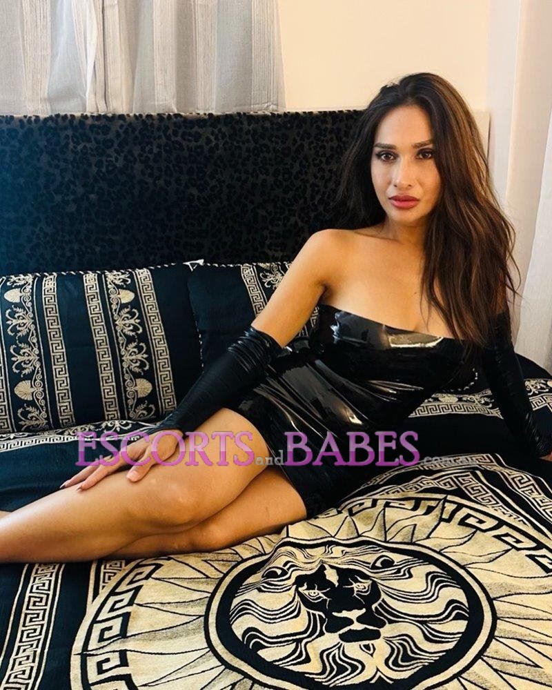 TSNataliaHawaiianLatina