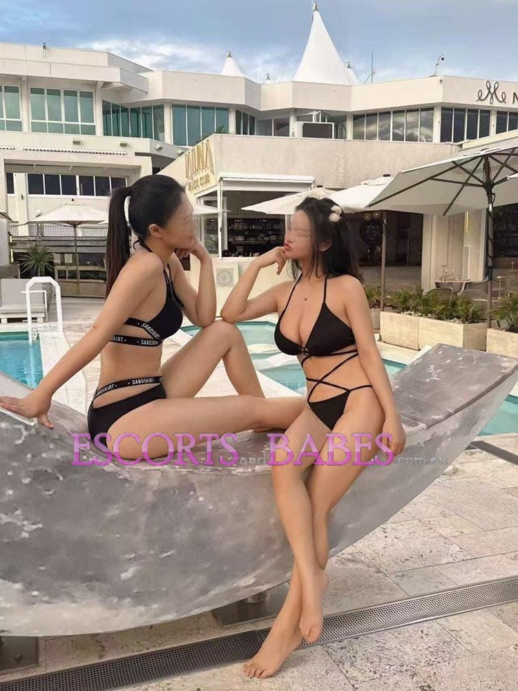 2 party young unit students private independent