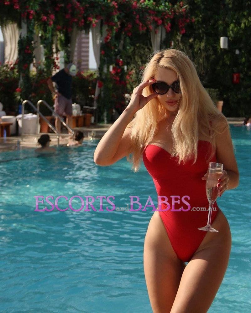 Erika Aurora