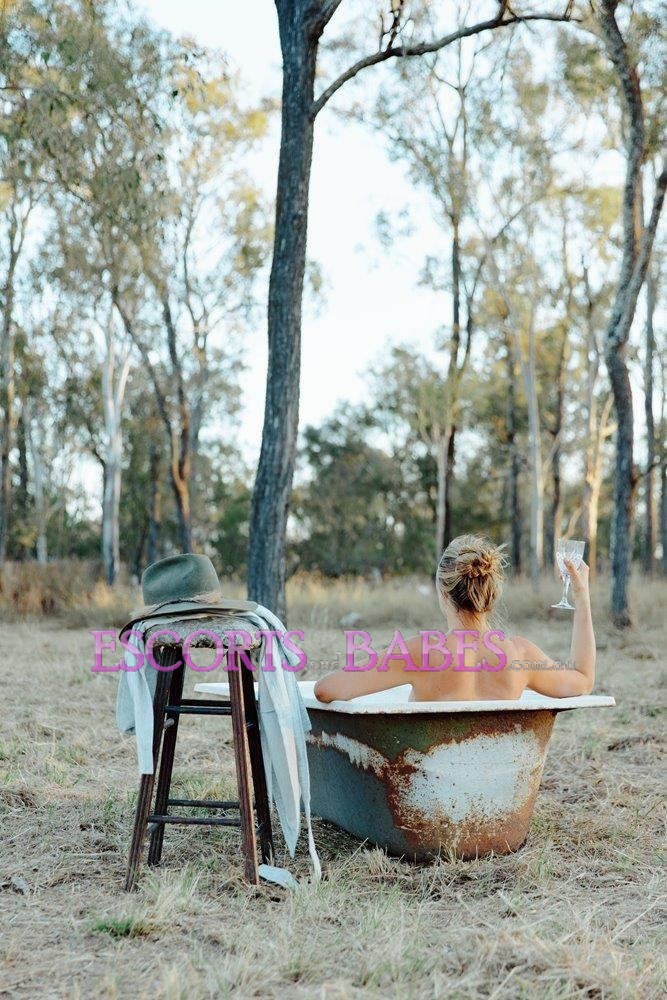 Becky Aussie Country Lass