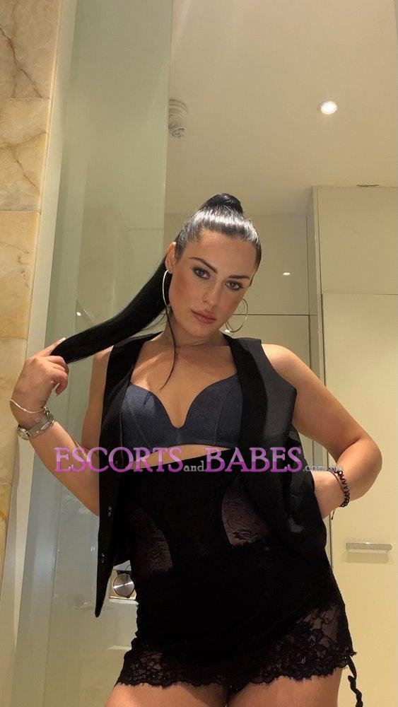 Milena London TS