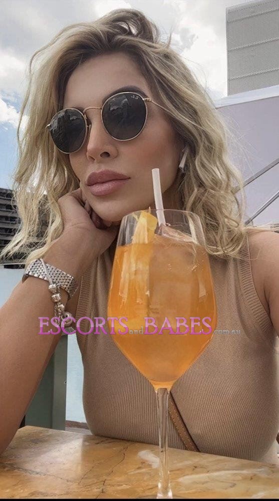 Zhara Dior