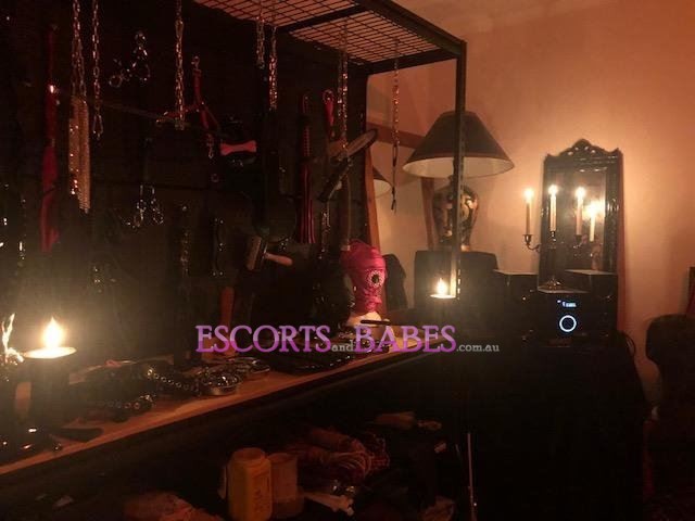 MistressD