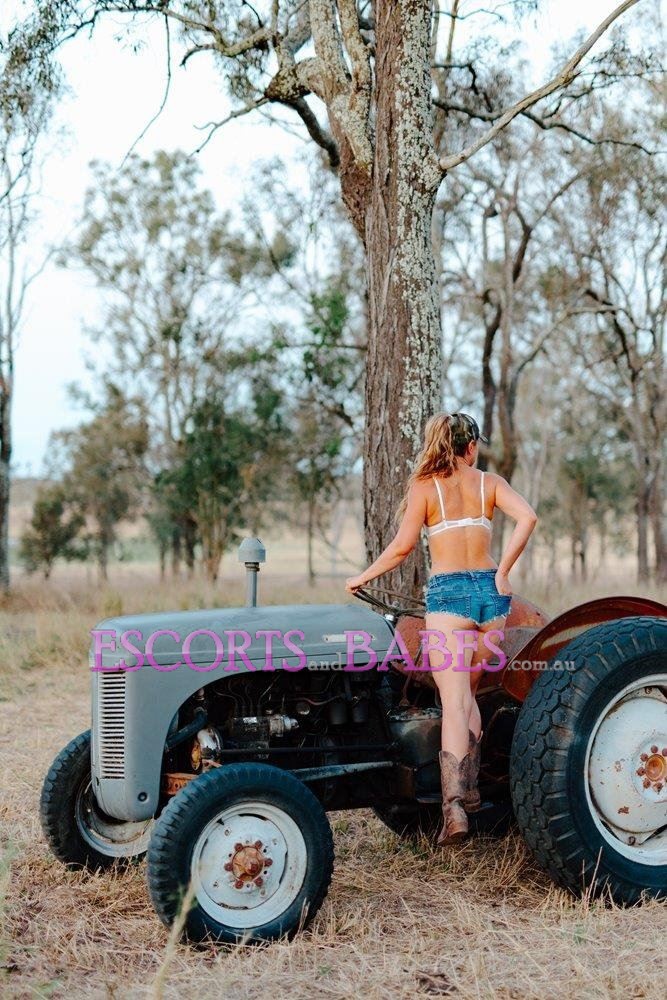 Becky Aussie Country Lass