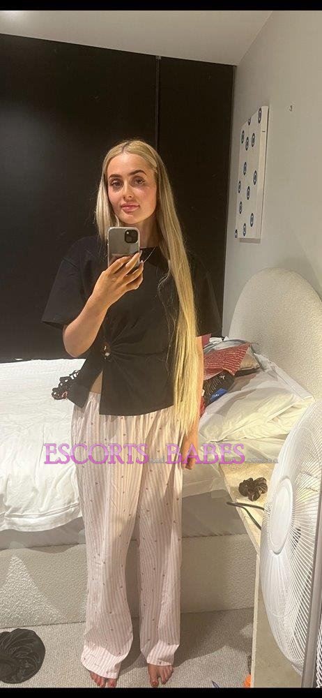 Britney18YO
