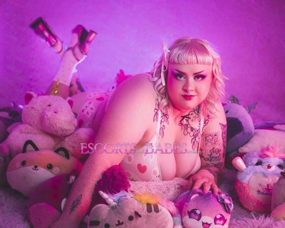 Peach Witch