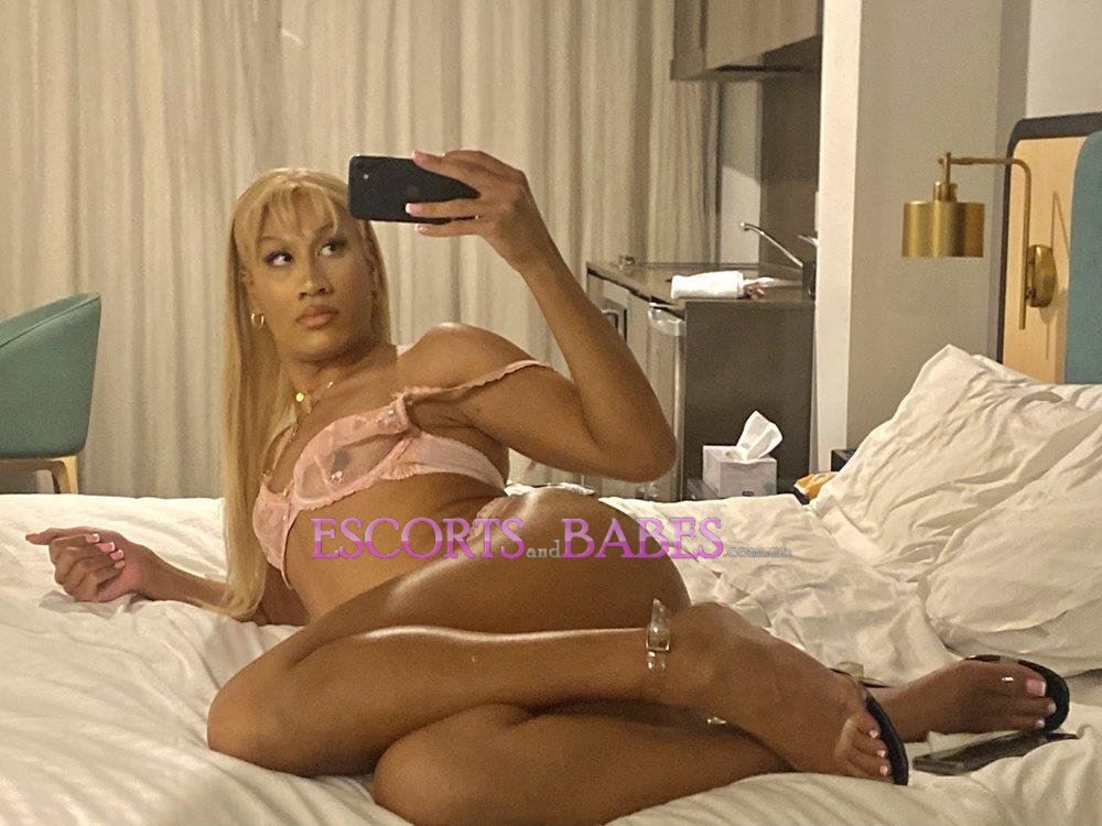 Goddess Adrianna