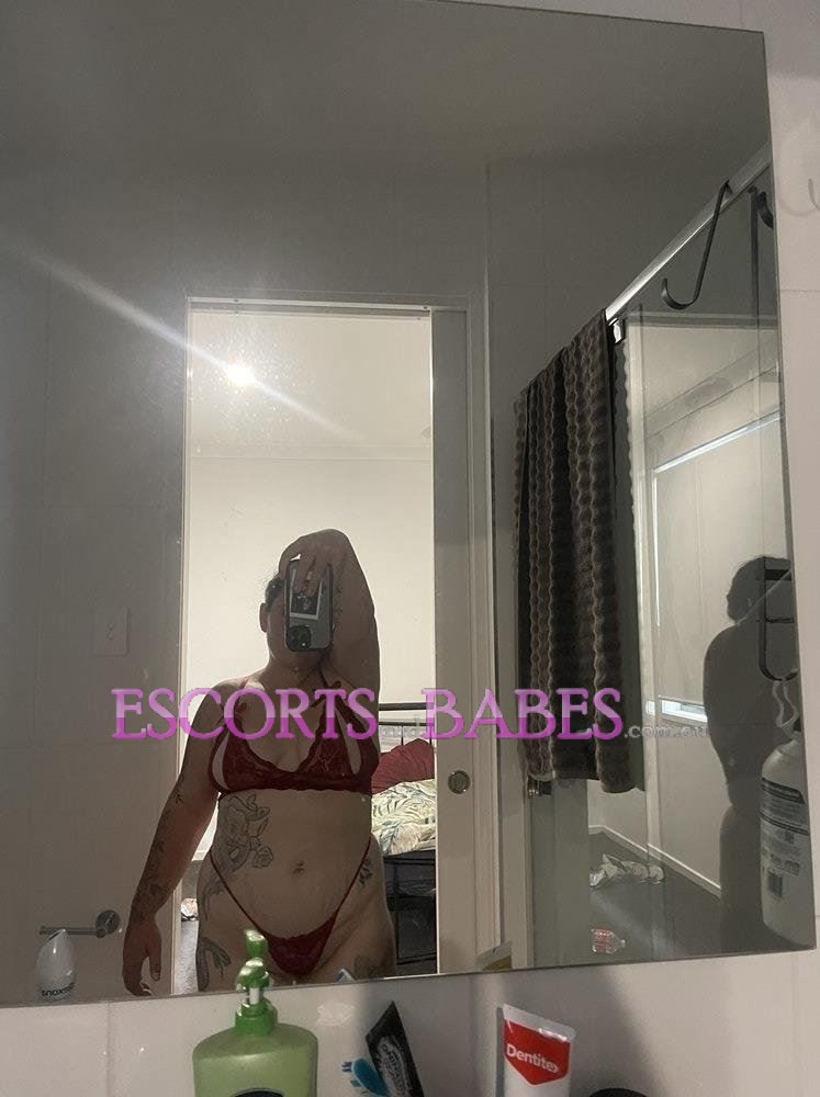 Amber Sexy Milf