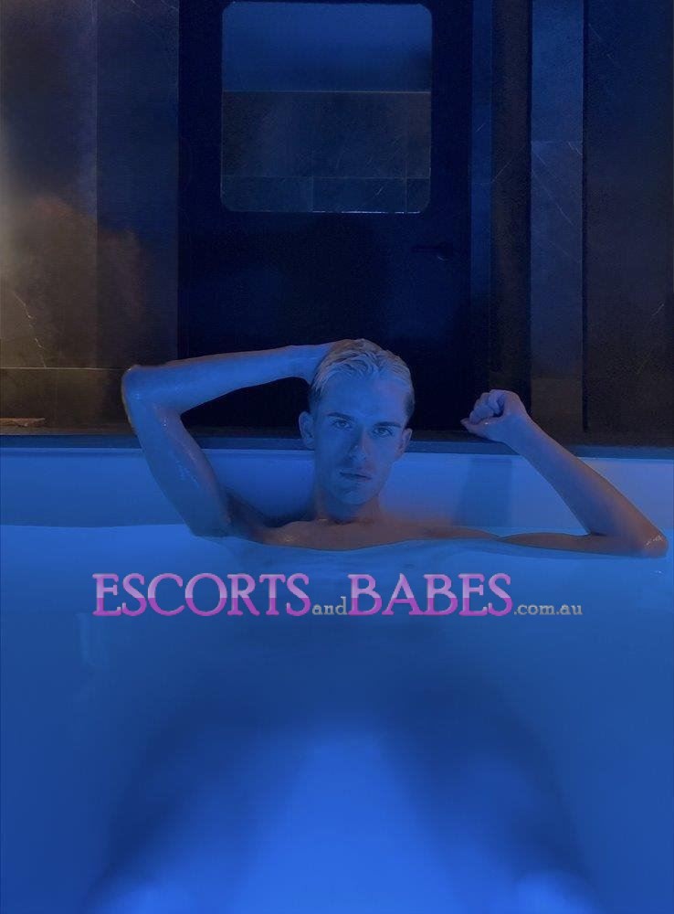 Chase Rey Your Green Eyed British Escape
