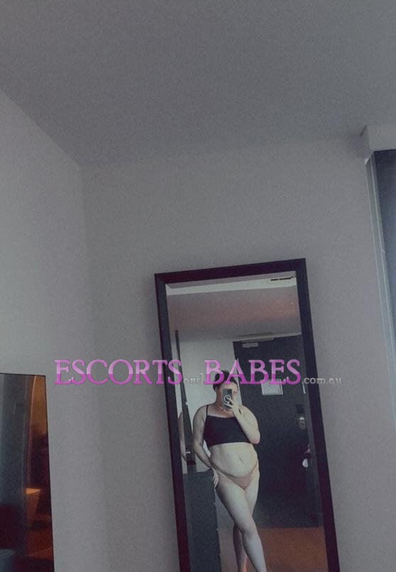 Sexy Milf x