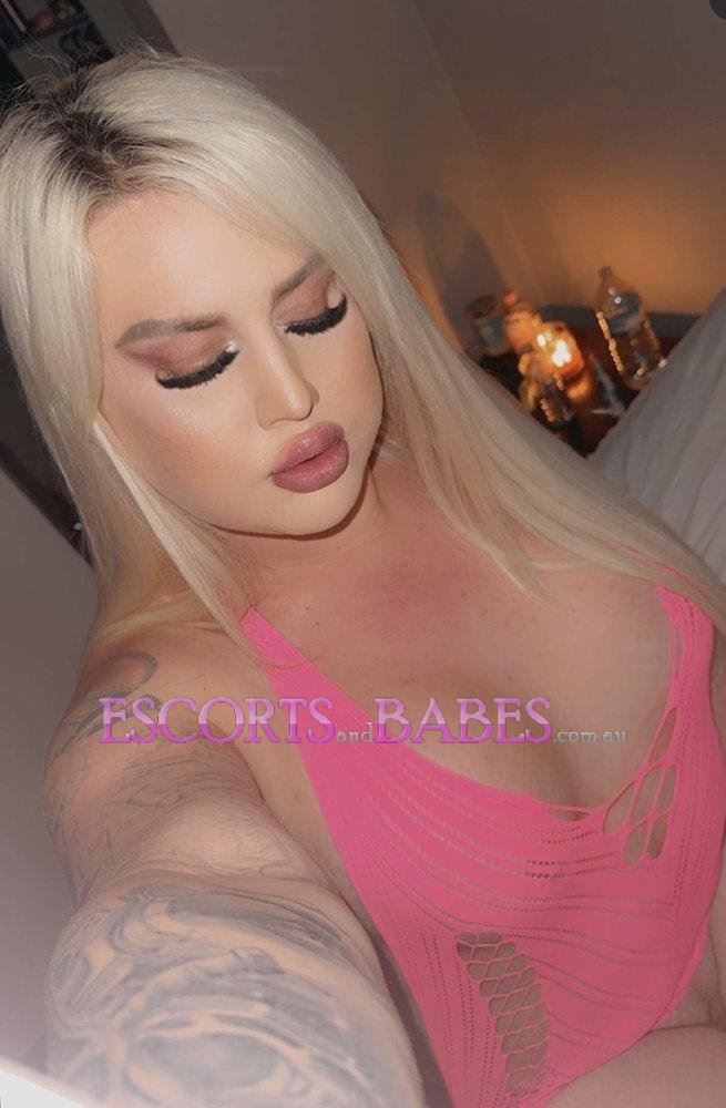 Ts Kendra Fox