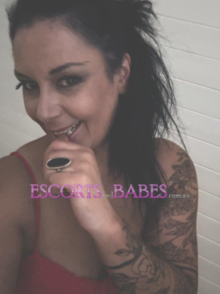 ✖ kalli ✖ filthy dirty curvy milf