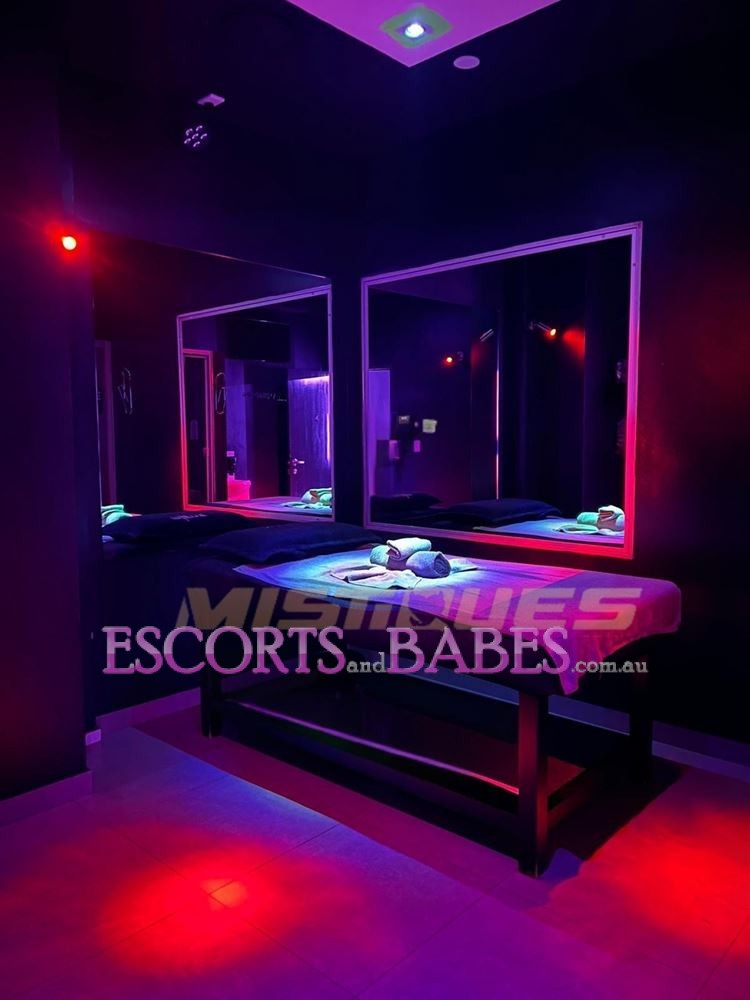 Mistiques Massage Newtown