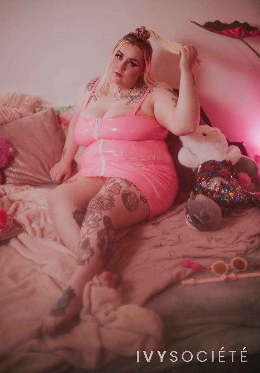 Peach Witch