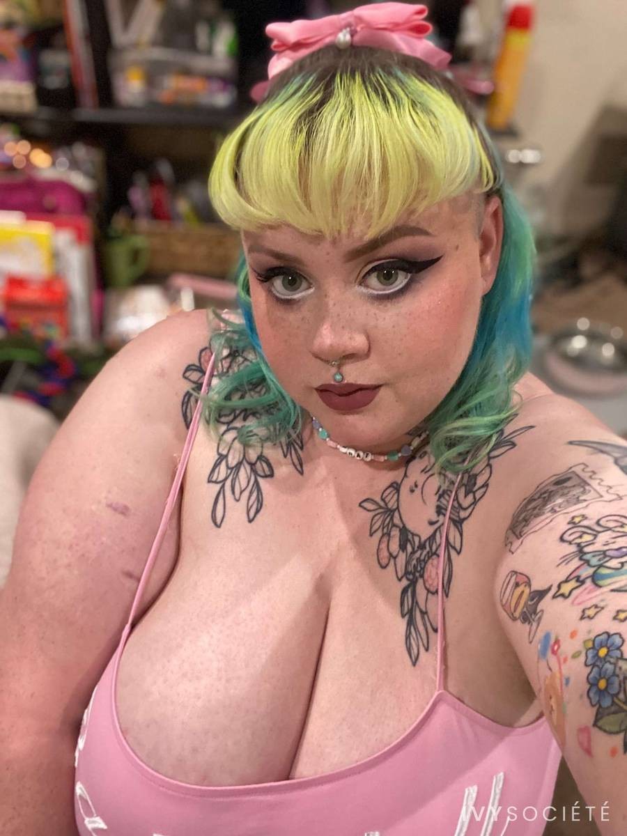 Peach Witch