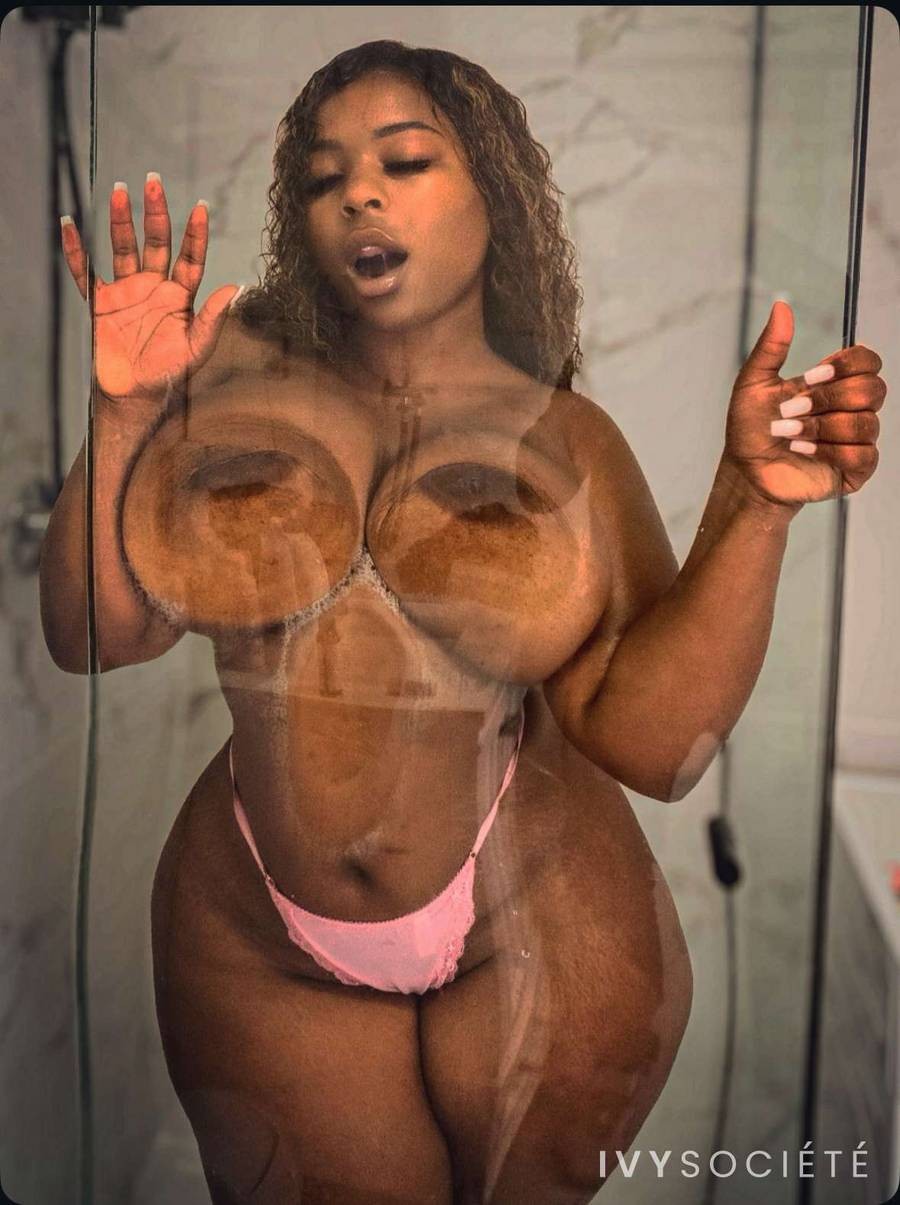 Black African Fat ass