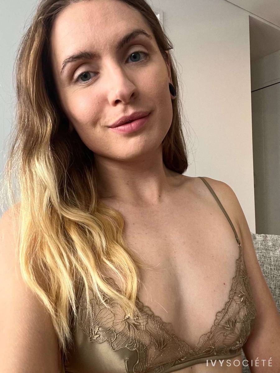 Marina Lee