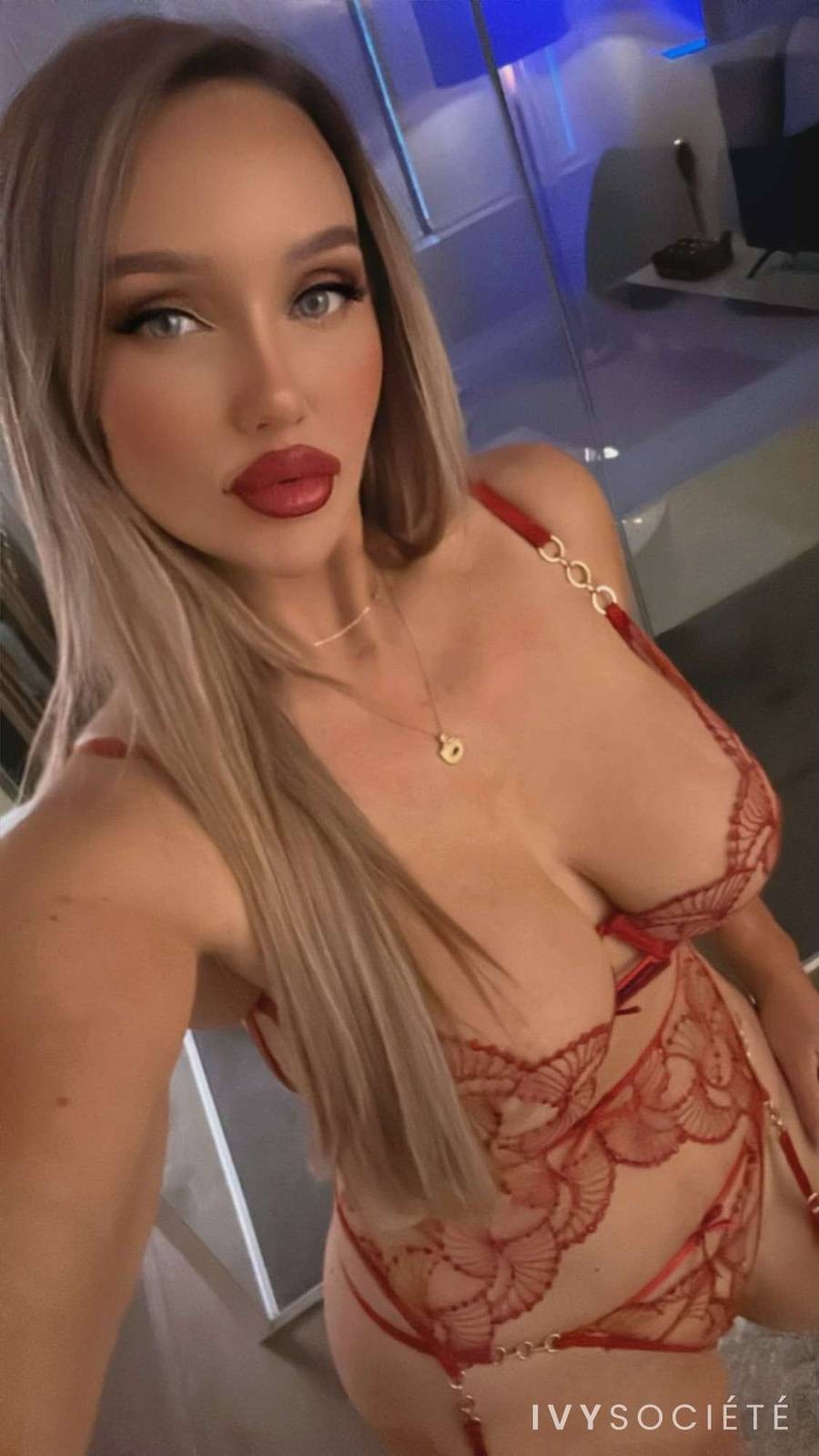 Camille Lorette
