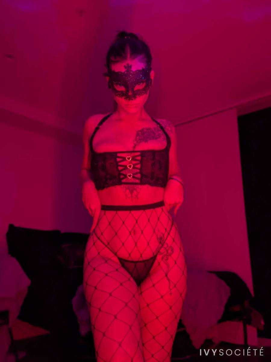 Mistress Diziva
