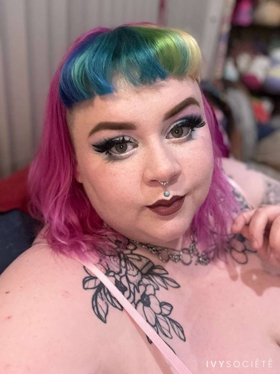 Peach Witch