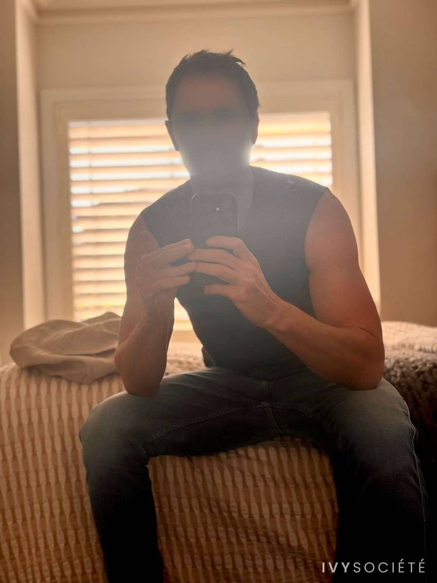 Scott James