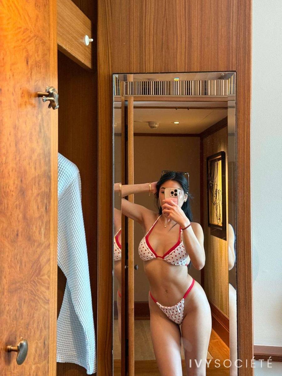 Viviann Angel