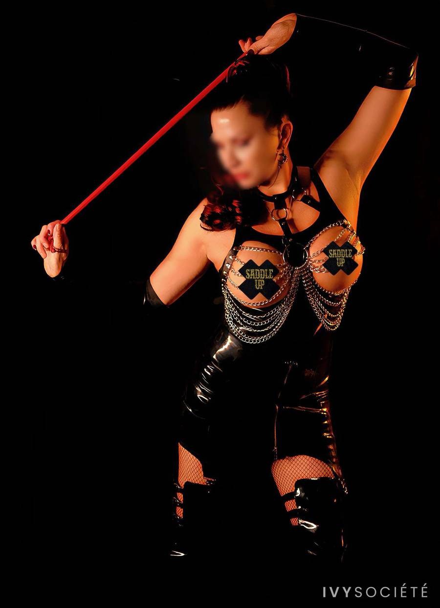 Miss Goddess Bella