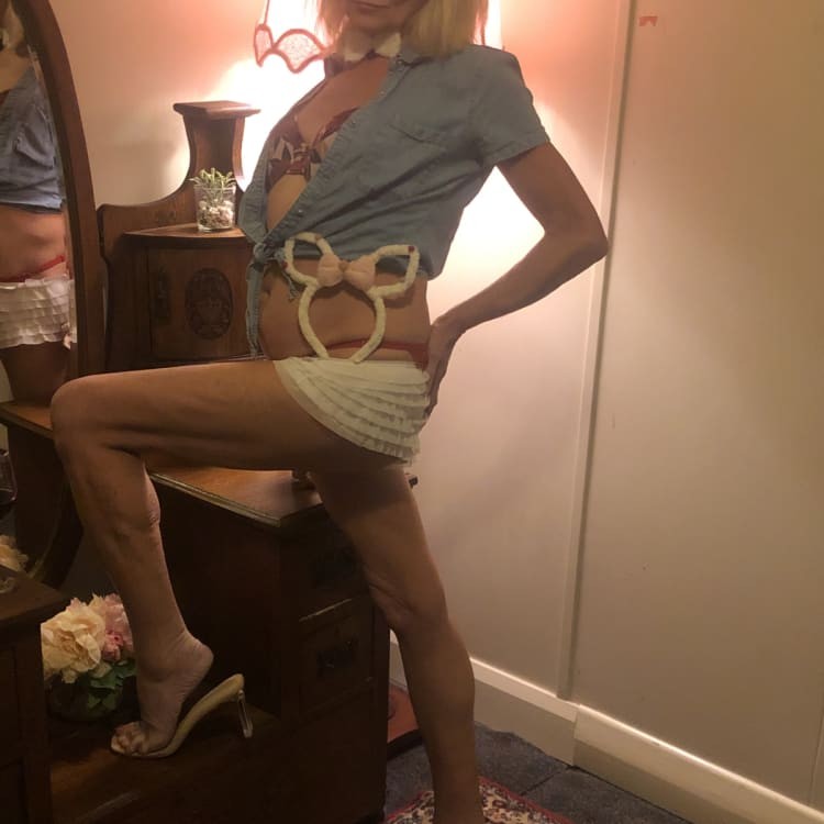 Bonnie (Bon Bon)