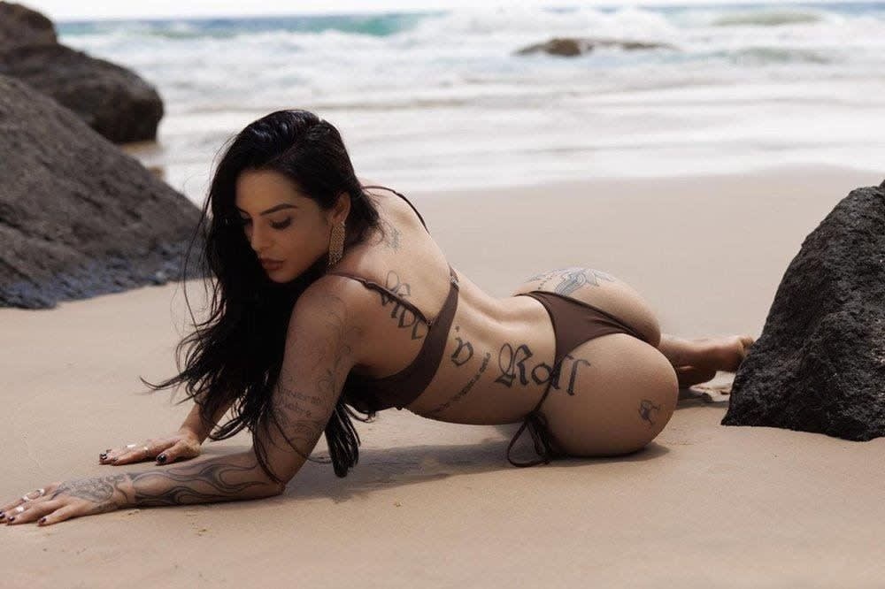 Agatha Capri