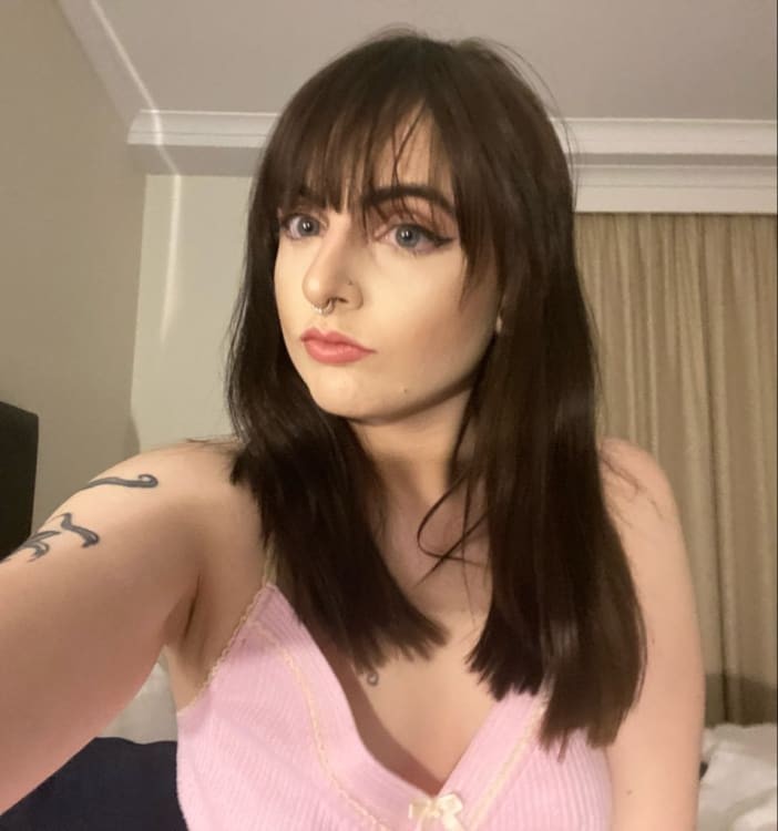 Danielle Peach Ivy