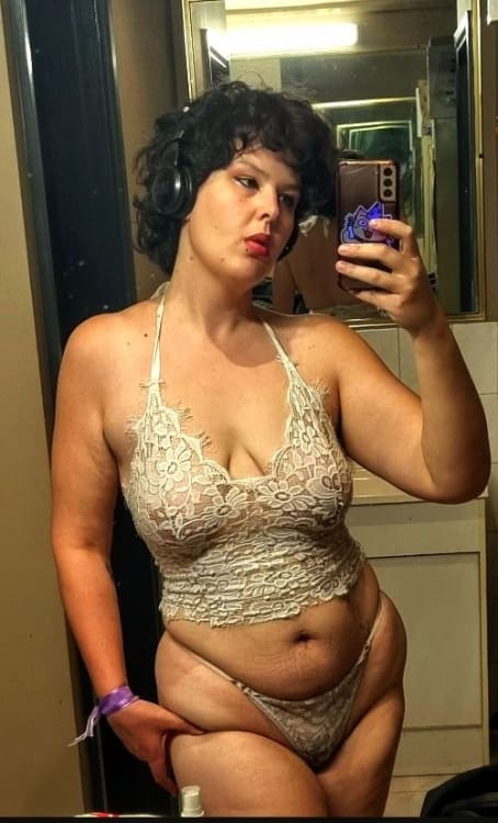 Echo Lee