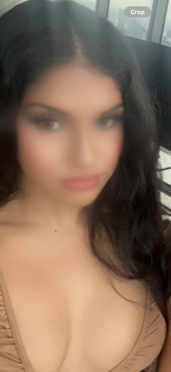 Amira Armani