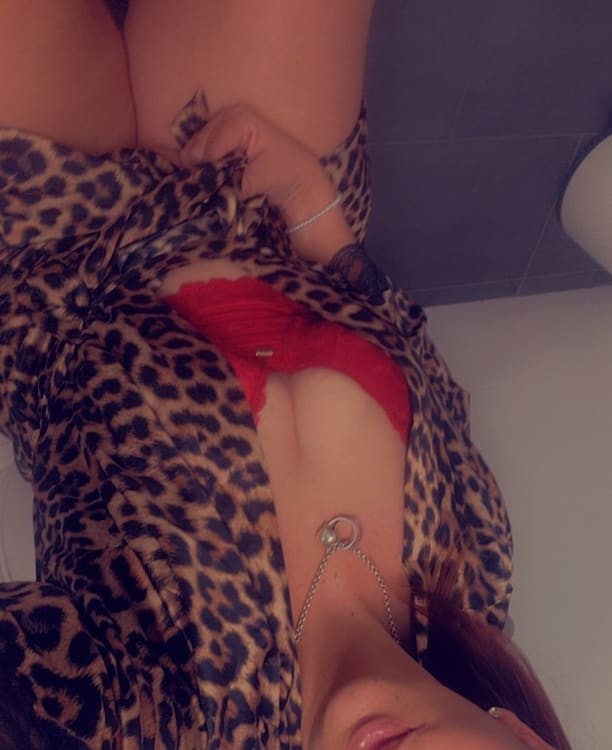 🍑 BIG BOOTY 🍑 🔥W I L L O W 🔥