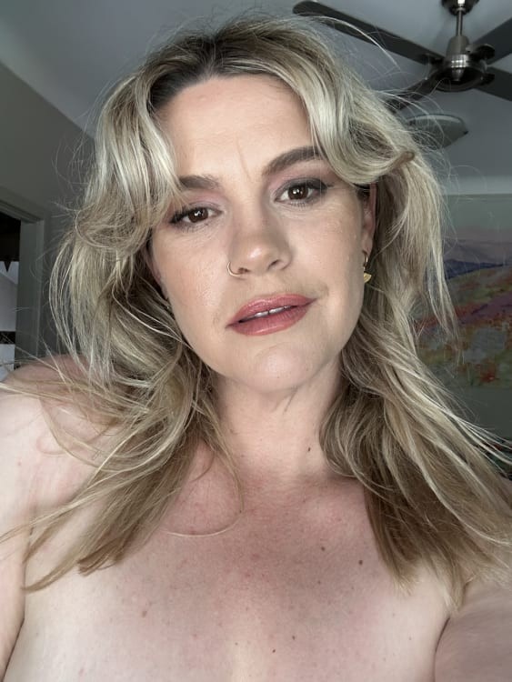 Holly Christie