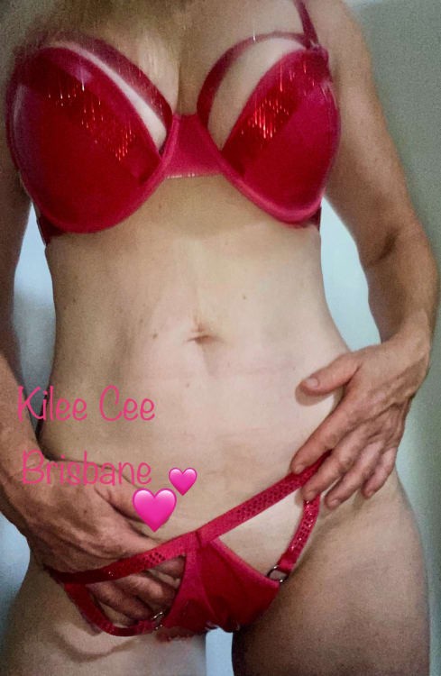 Erotic massage or pegging Brisbane - Zara Cruise