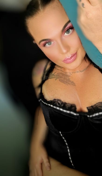 Miss Bella-paige