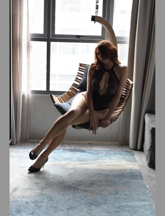 Lara Belle