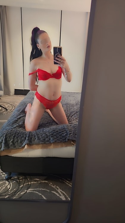 Mia-Jade