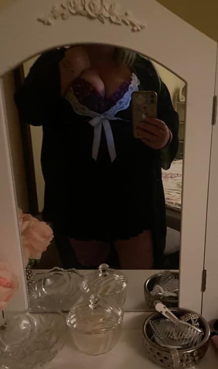 Miss Behaving BBW