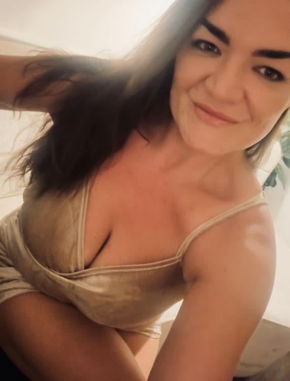 Ally Carter