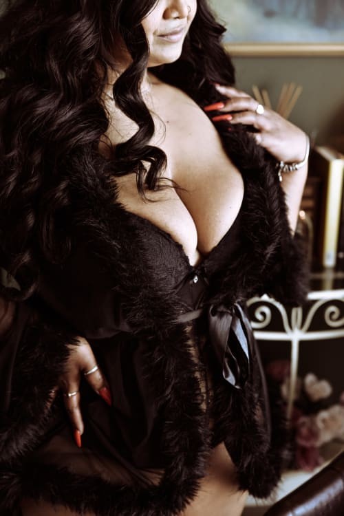 Goddess Velvet 🖤