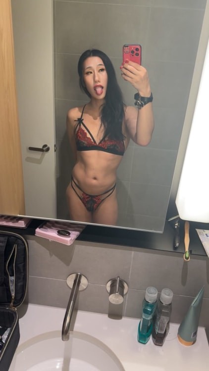 Jessica X
