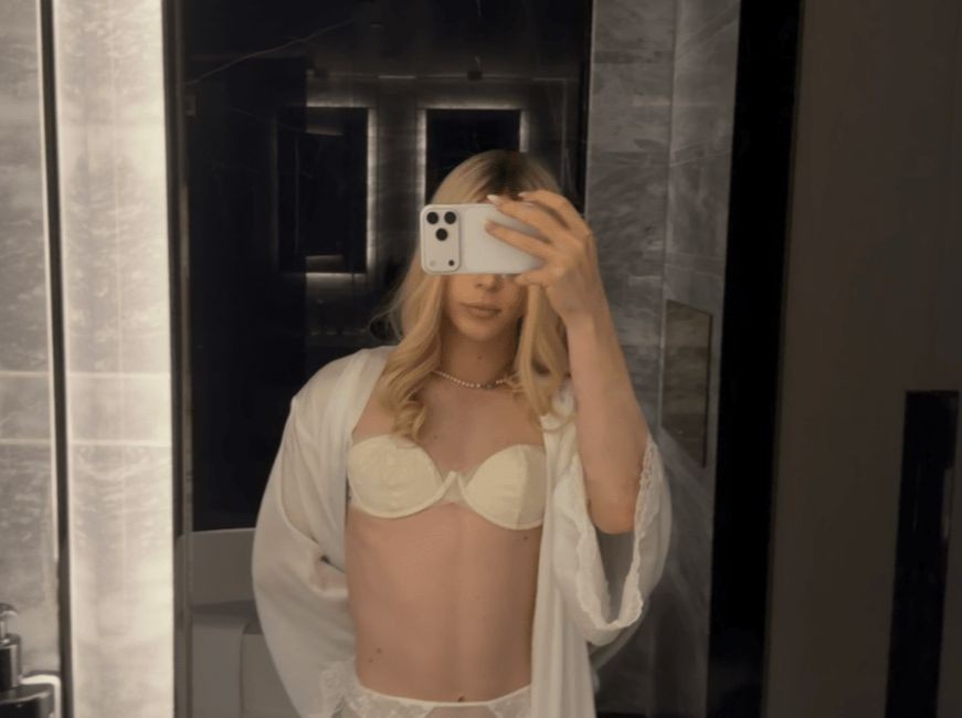 MeetMelania