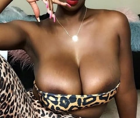 Eboni💦🍑